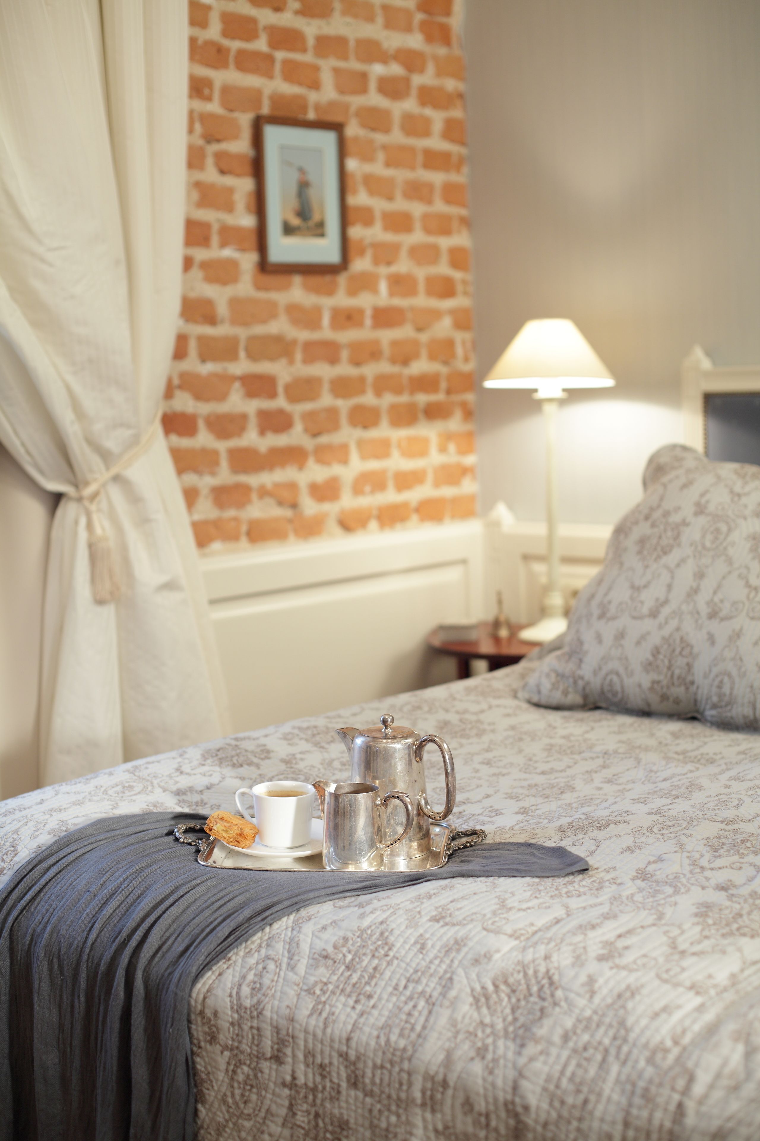 apartment | premium bedding, minibar, in-room safe, individually decorated