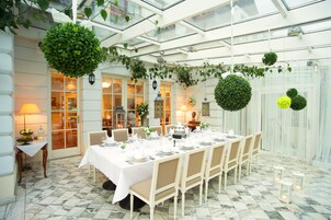 Polish cuisine, alfresco dining 