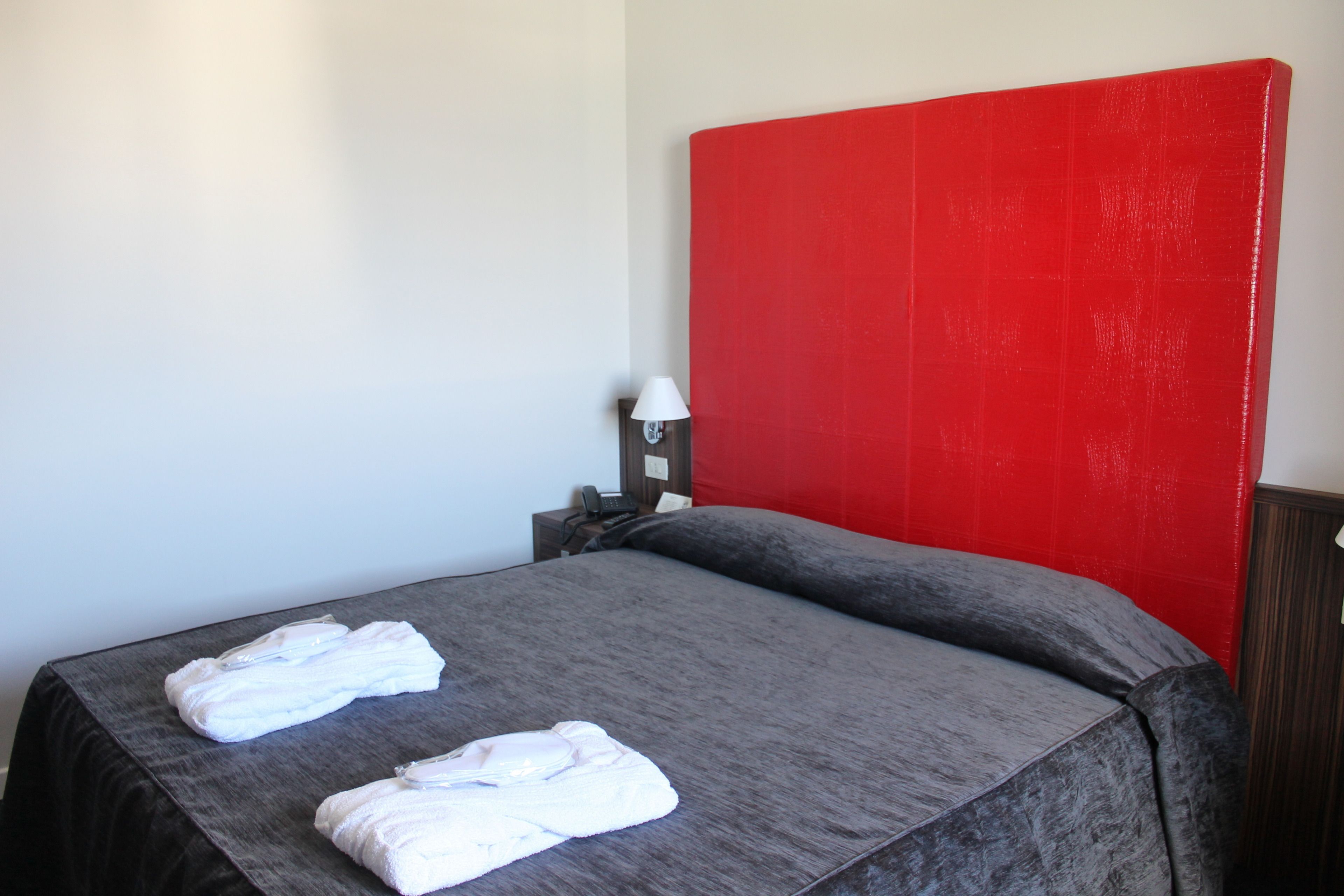 Suite | Minibar, desk, blackout drapes, iron/ironing board