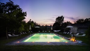 Outdoor pool - Monastero San Silvestro (Cortona)