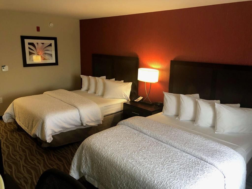 In-room safe, desk, iron/ironing board, free WiFi