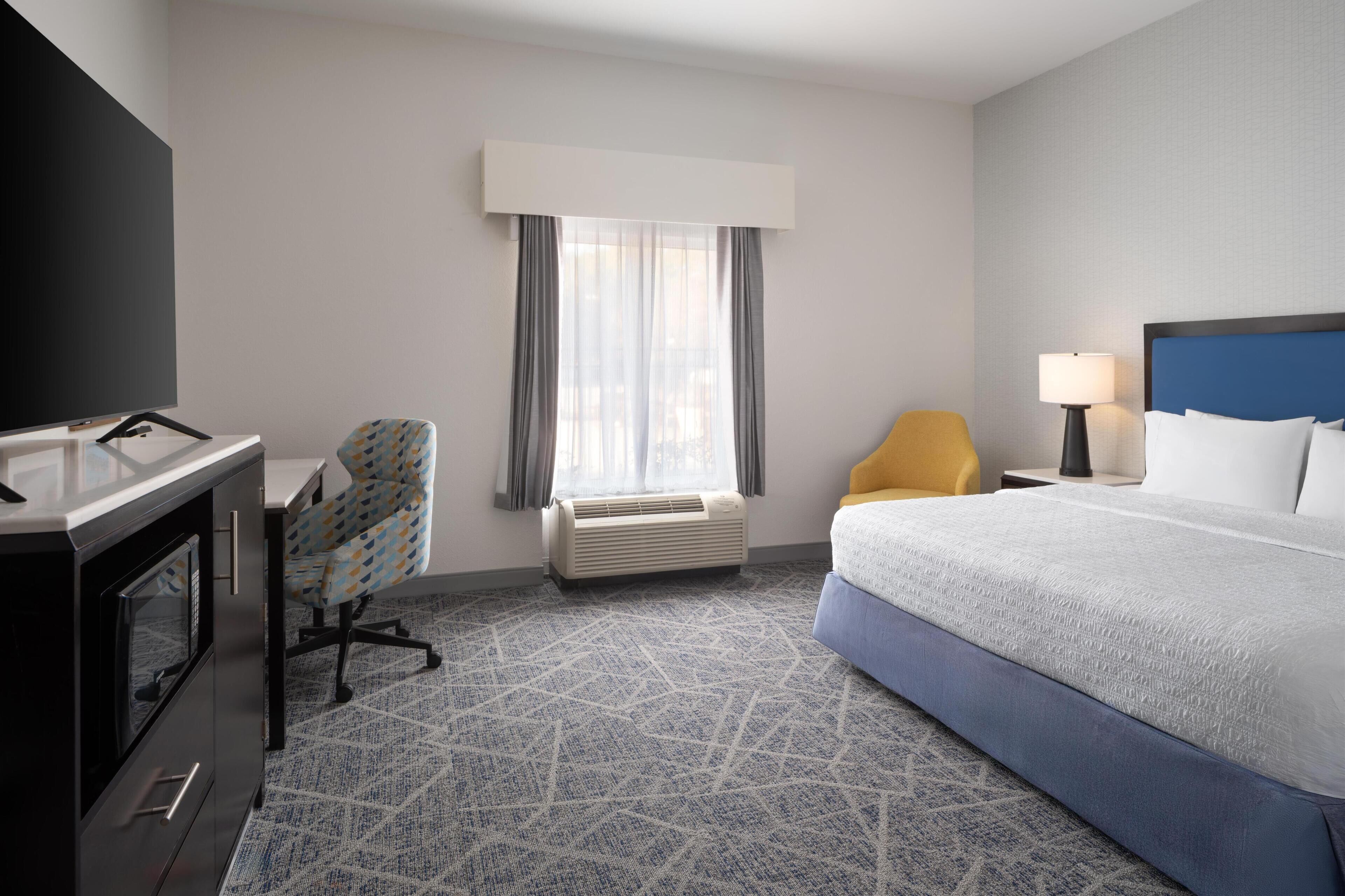 In-room safe, desk, iron/ironing board, free WiFi