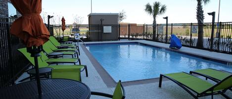 Outdoor pool, sun loungers