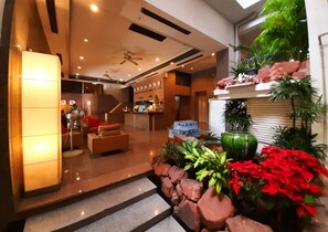 Front of property - Grand Hotel (Pattaya)