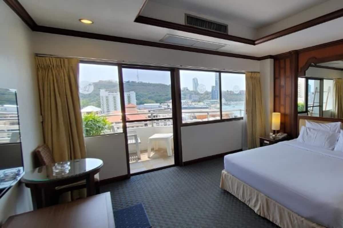 Deluxe Double room | ミニバー、WiFi (無料)、ベッドシーツ
