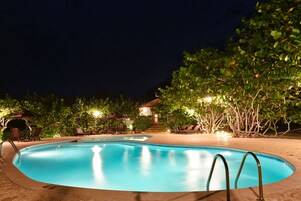 Outdoor pool, pool umbrellas, sun loungers