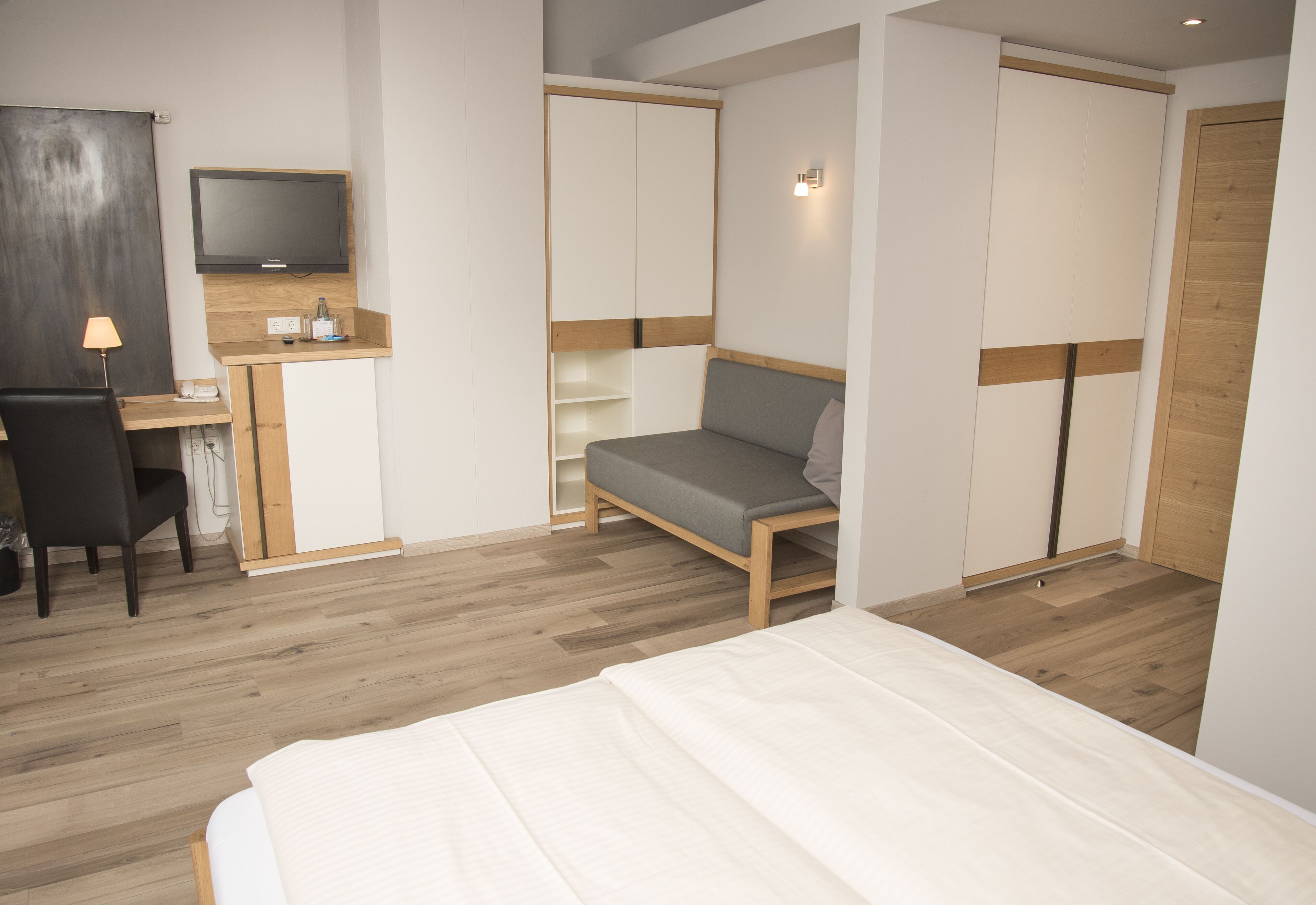 Comfort-Doppelzimmer | Minibar, Zimmersafe, individuell dekoriert, Schreibtisch