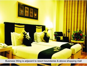 Premiere Room | In-room safe, desk, iron/ironing board, rollaway beds - TreeHouse Hotel Club & Spa (Tijara)