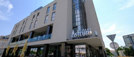 Majoituspaikan sisäänkäynti