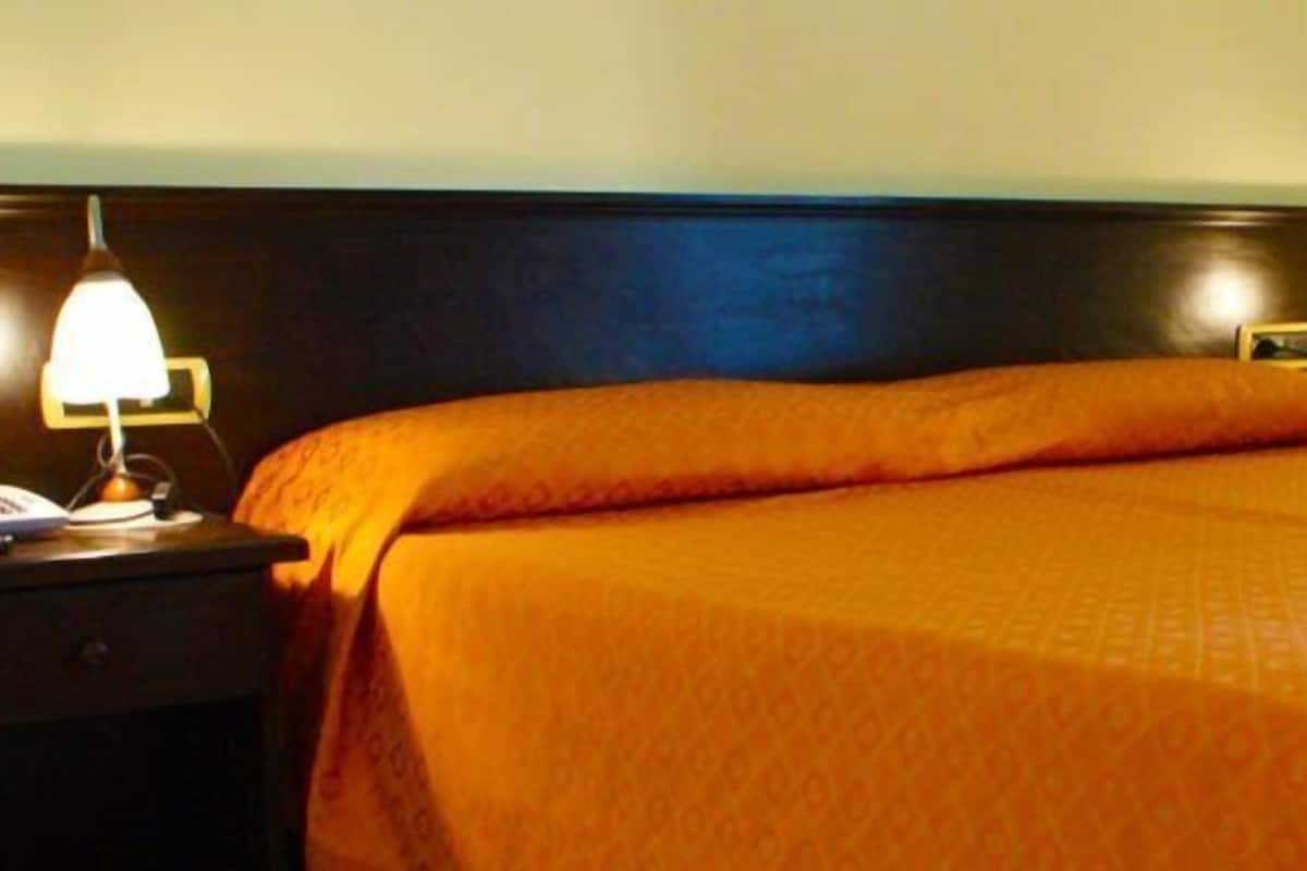 1 bedroom, minibar, in-room safe, desk