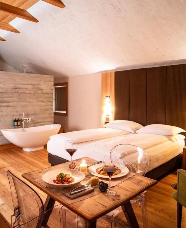 Literie de qualité supérieure, minibar, coffres-forts dans les chambres