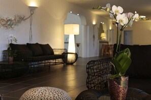 Living area - Hotel Mare Pineta (Cagliari)