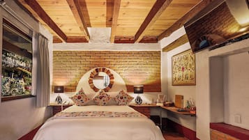 Standard Double Room | Egyptian cotton sheets, premium bedding, down comforters, in-room safe
