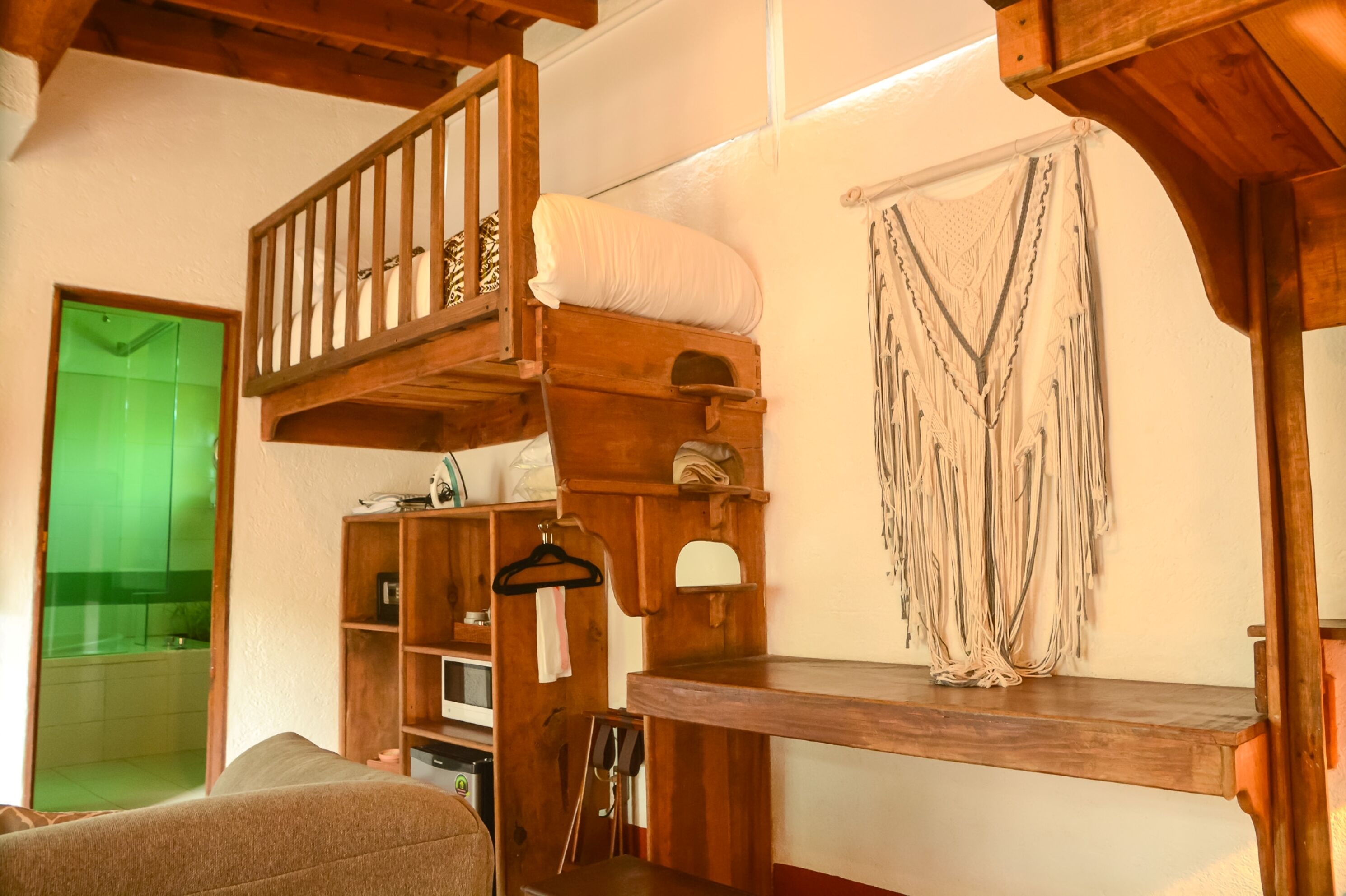 superior quadruple room | microwave