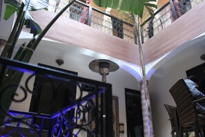 Zona de estar del vestíbulo