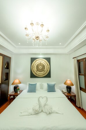 In-room safe, free WiFi, bed sheets - Villa Deux Rivieres (Luang Prabang)