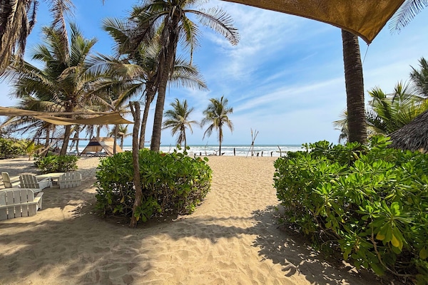 Private beach, free beach cabanas, sun loungers, beach towels