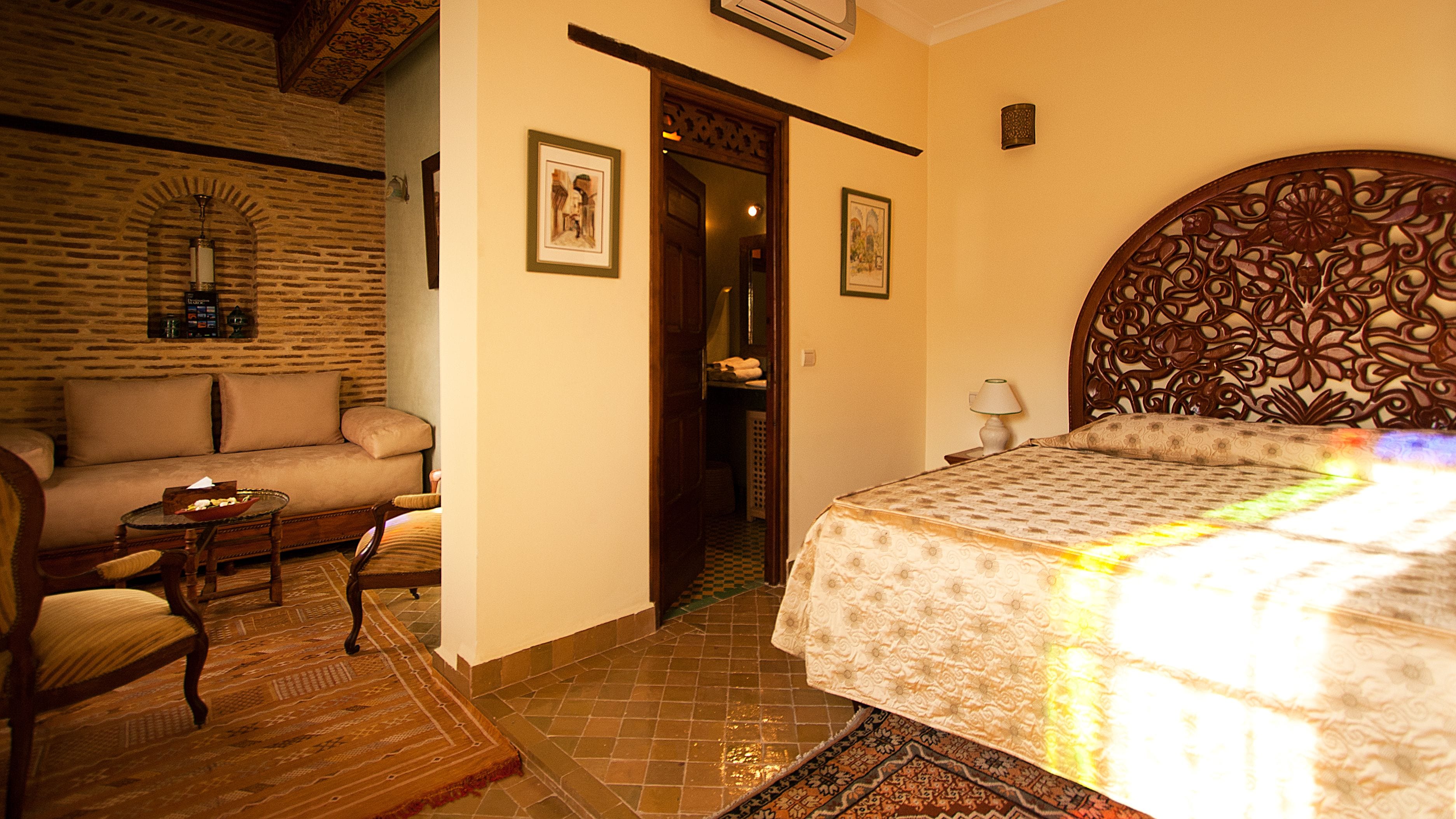 Kamar