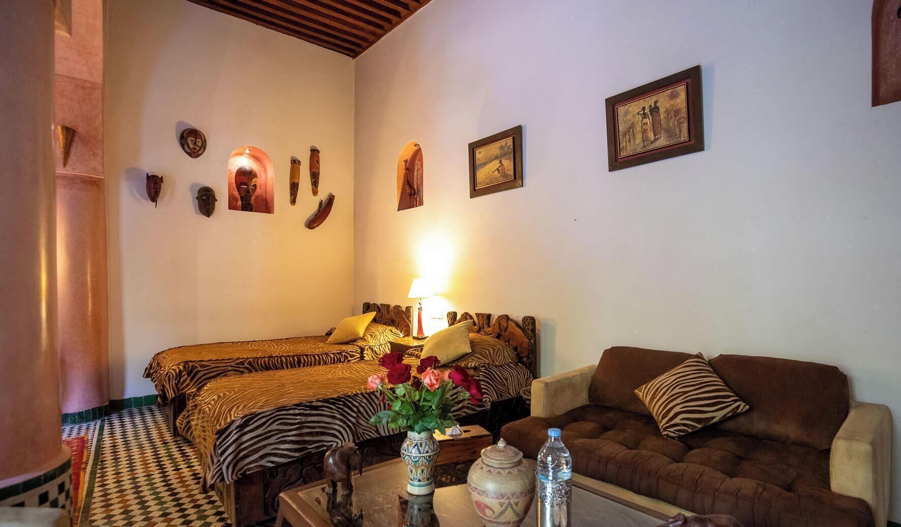 Deluxe Twin Room | In-room safe, desk, free cribs/infant beds, free WiFi