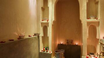 Soins corporels, enveloppements corporels, gommages corporels