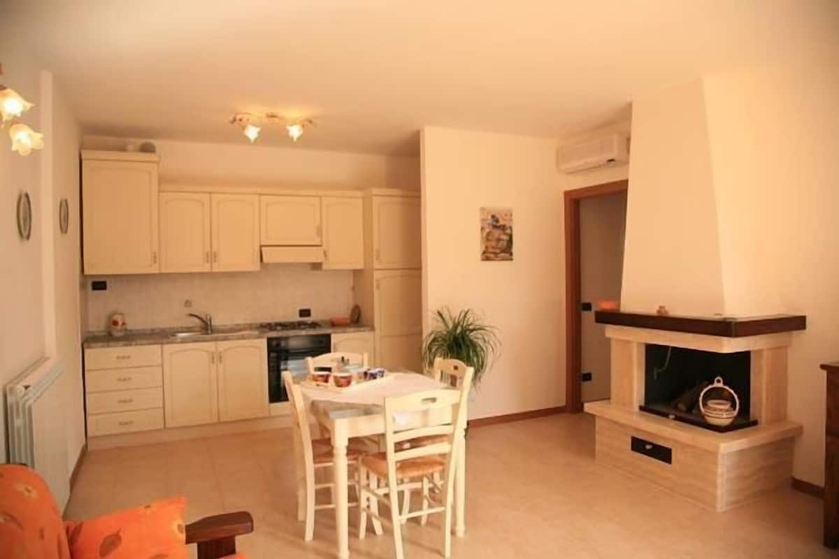Apartment, 1 Bedroom | Private kitchenette