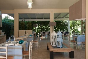 Lunch and dinner served, local cuisine