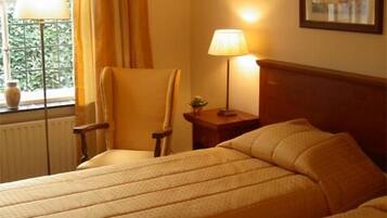 Double Room | Desk, rollaway beds, free WiFi