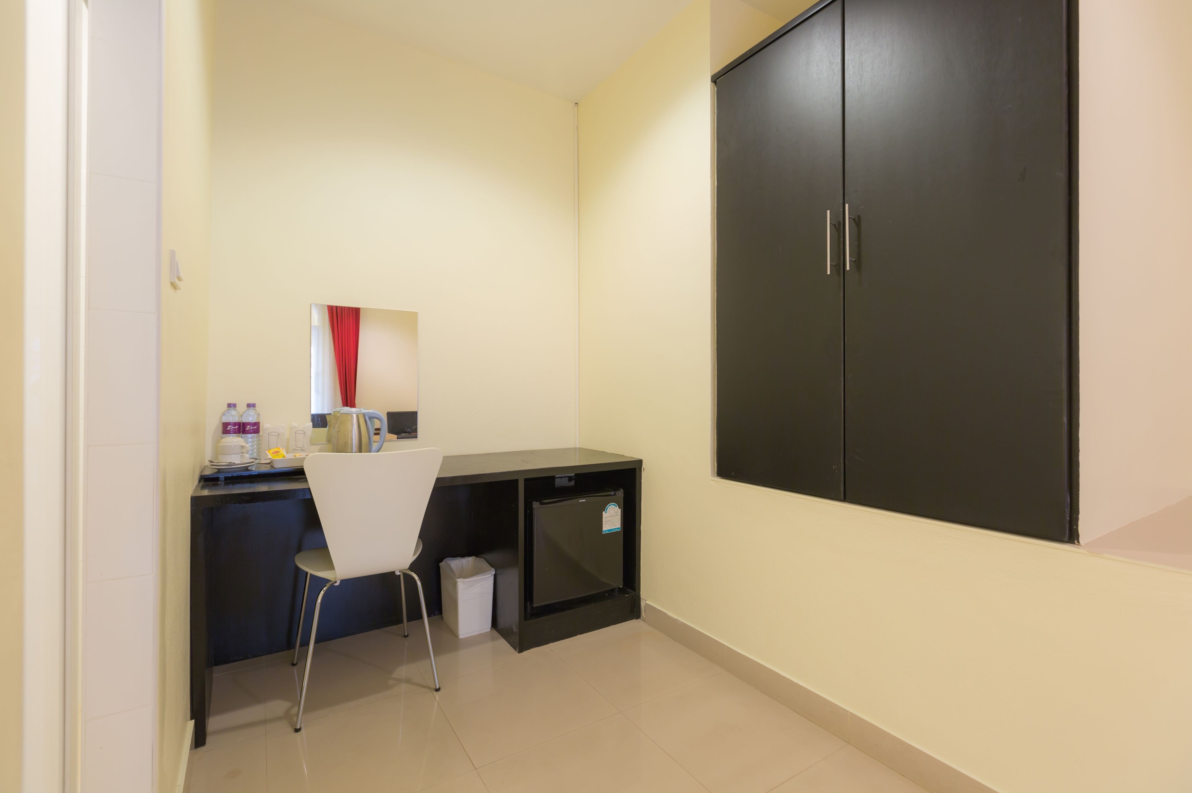 superior double room | room amenity