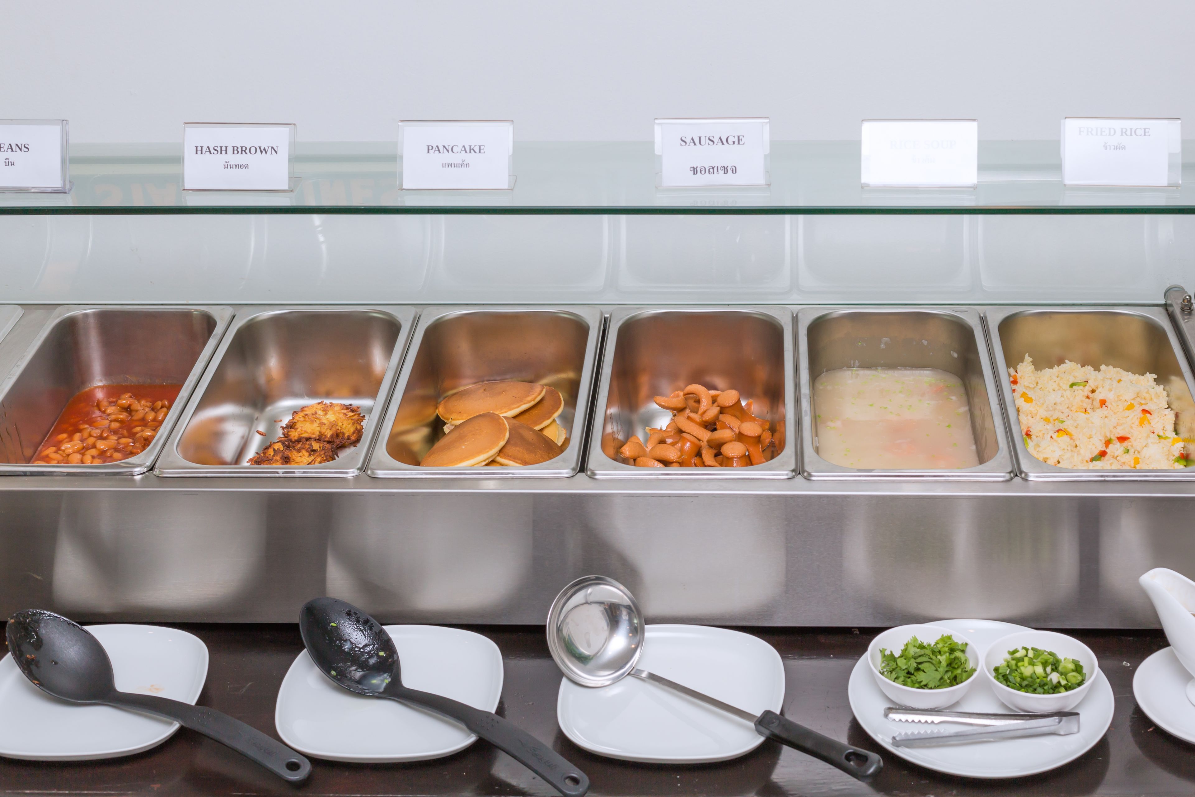 daily buffet breakfast (thb 220 per person)