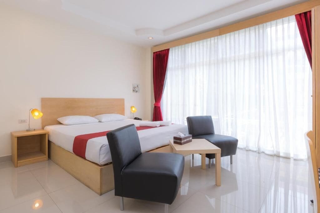 Deluxe Pool View Double Room | In-room safe, desk, free WiFi
