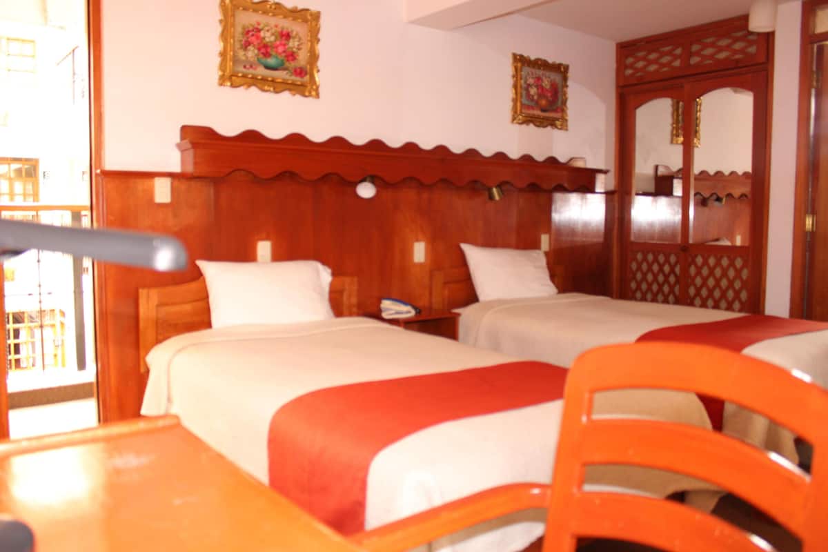 In-room safe, desk, free WiFi, wheelchair access