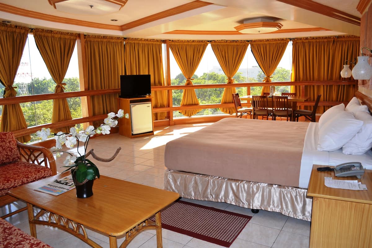 Kamar | Seprai premium, brankas, meja kerja, dan Wi-Fi gratis