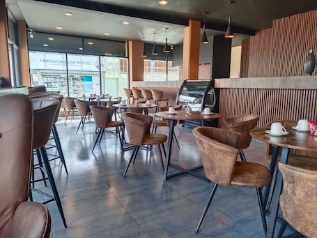 Restaurante. Best Western Real Tula Express