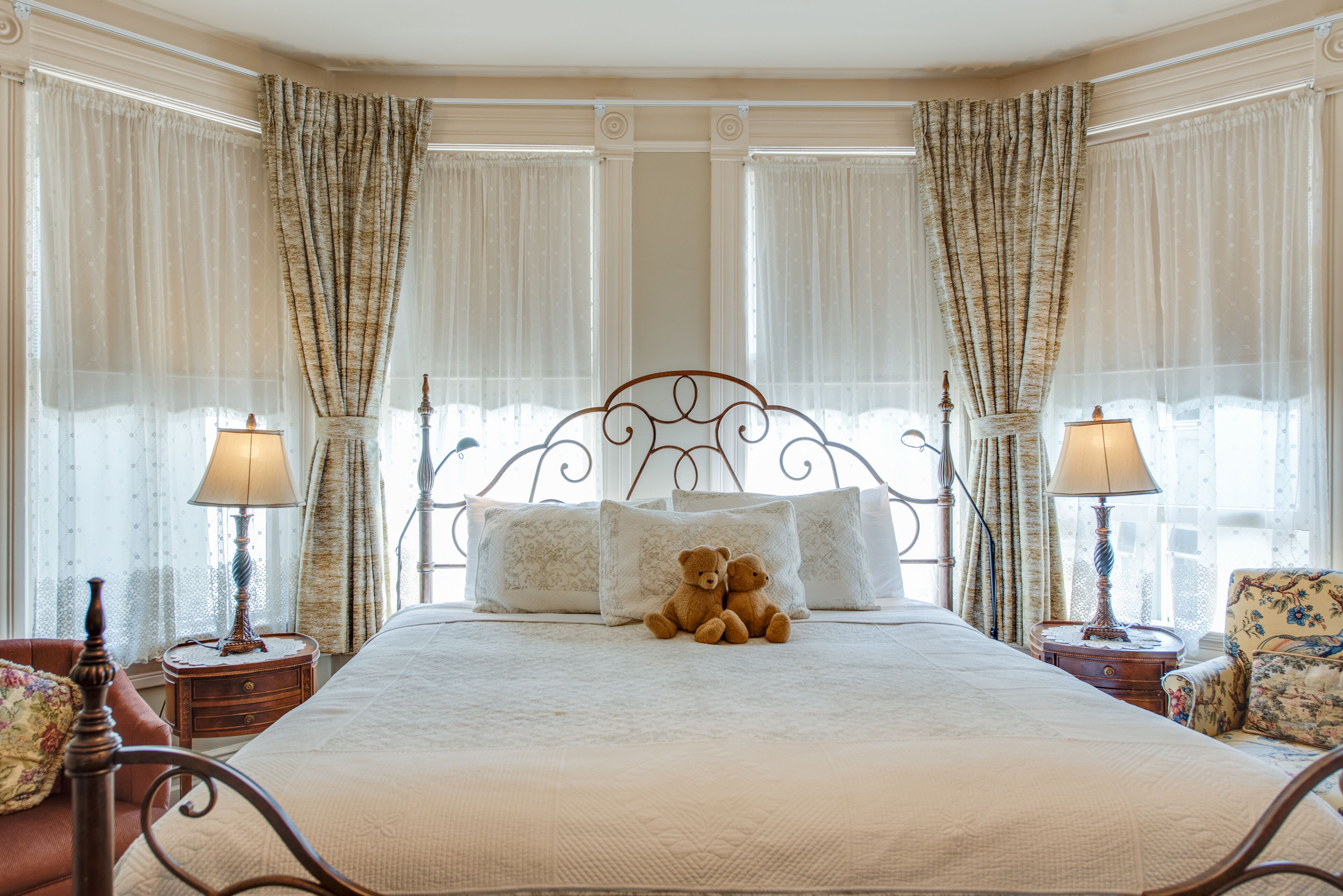 Quarto executivo | Wi-Fi de cortesia, roupa de cama