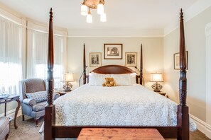 Chambre Panoramique | Wi-Fi gratuit, draps fournis