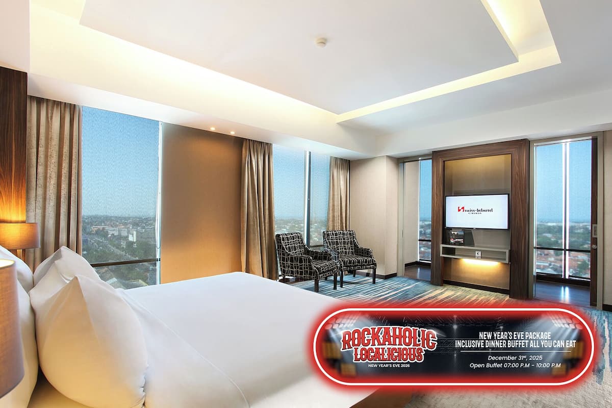 Presidential Suite | Premium bedding, in-room safe, desk, laptop workspace