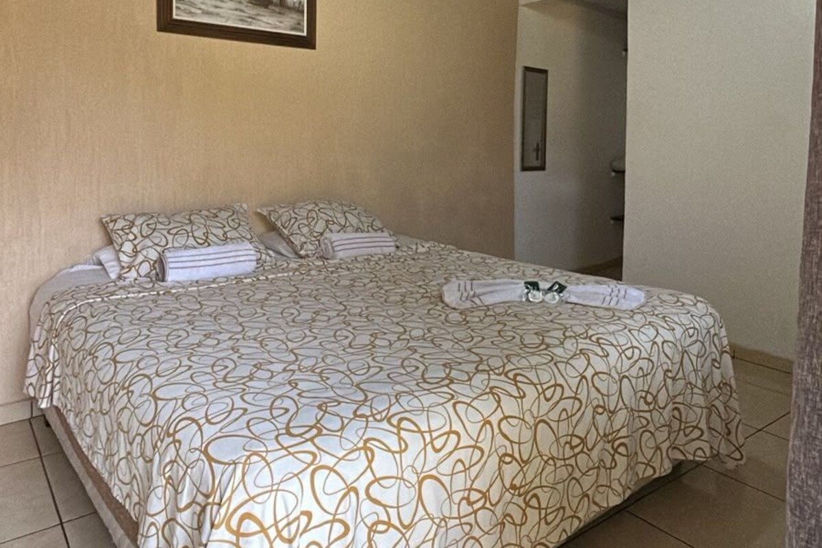 Basic Twin Room | 1 bedroom, premium bedding, minibar, blackout drapes
