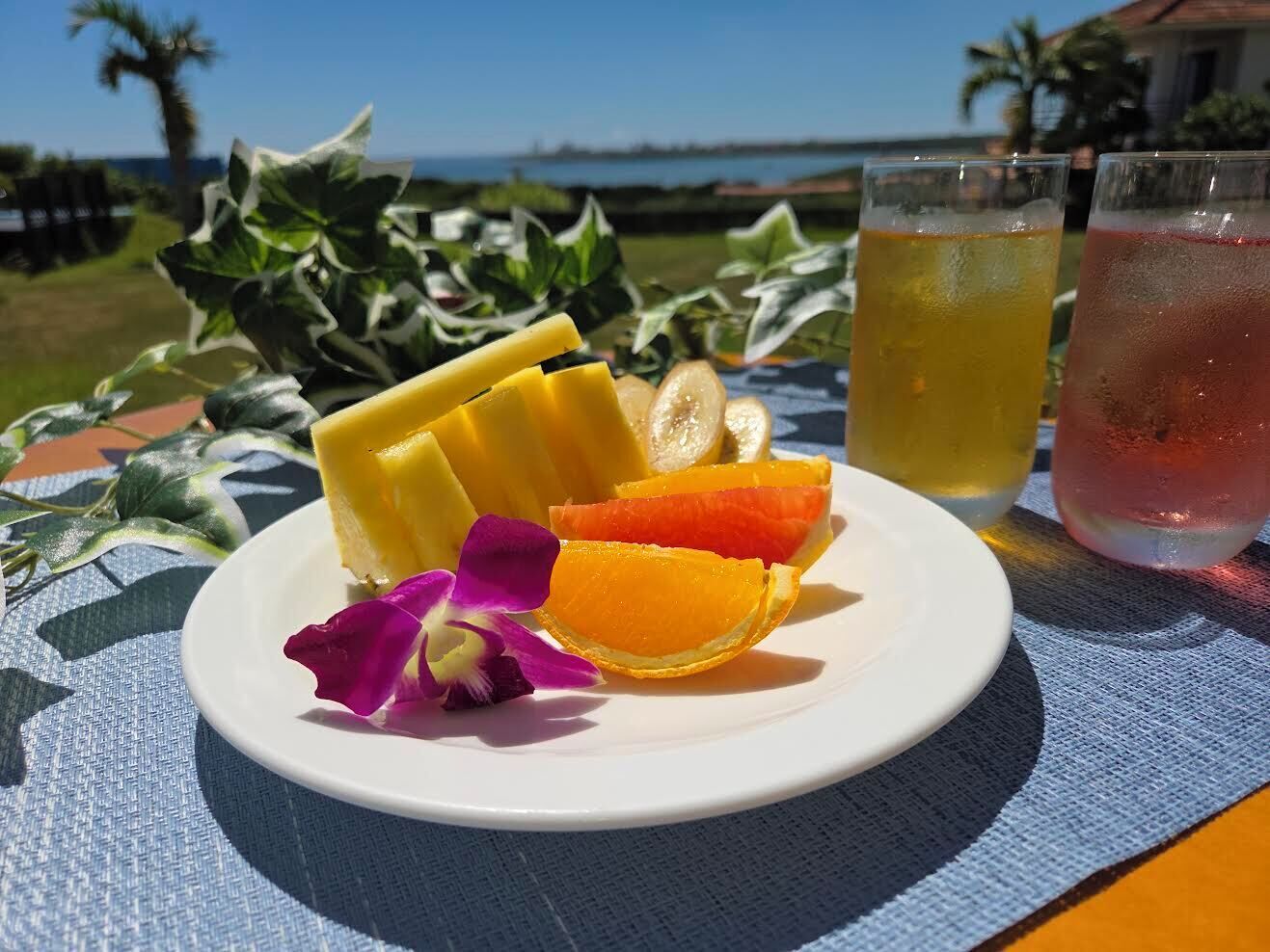 朝食 (ビュッフェ)、毎日提供 (1 名様 1800 JPY)