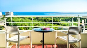 Minibar, coffres-forts dans les chambres, ameublement personnalisé