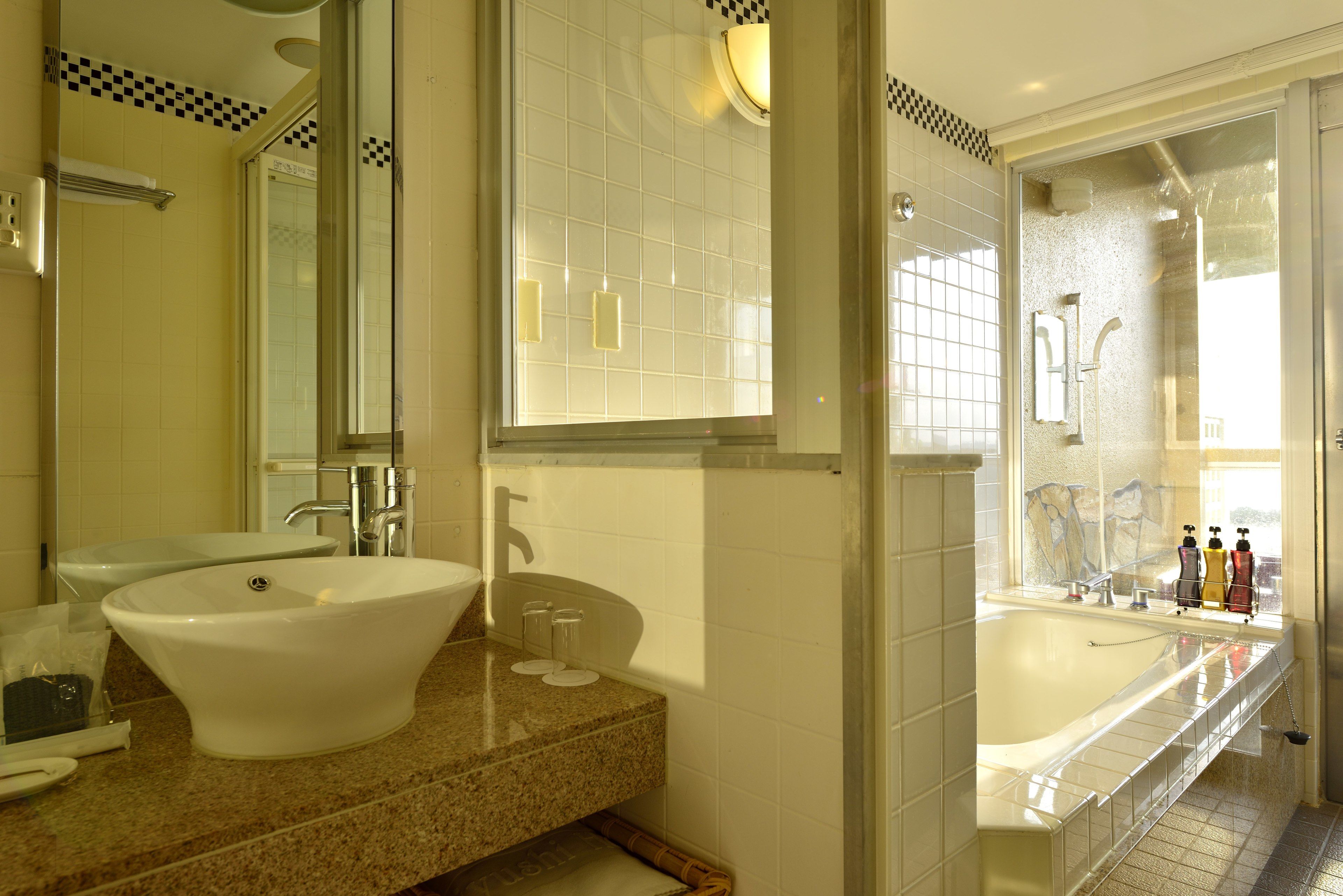 deluxe room (japanese western or western) | bathroom sink