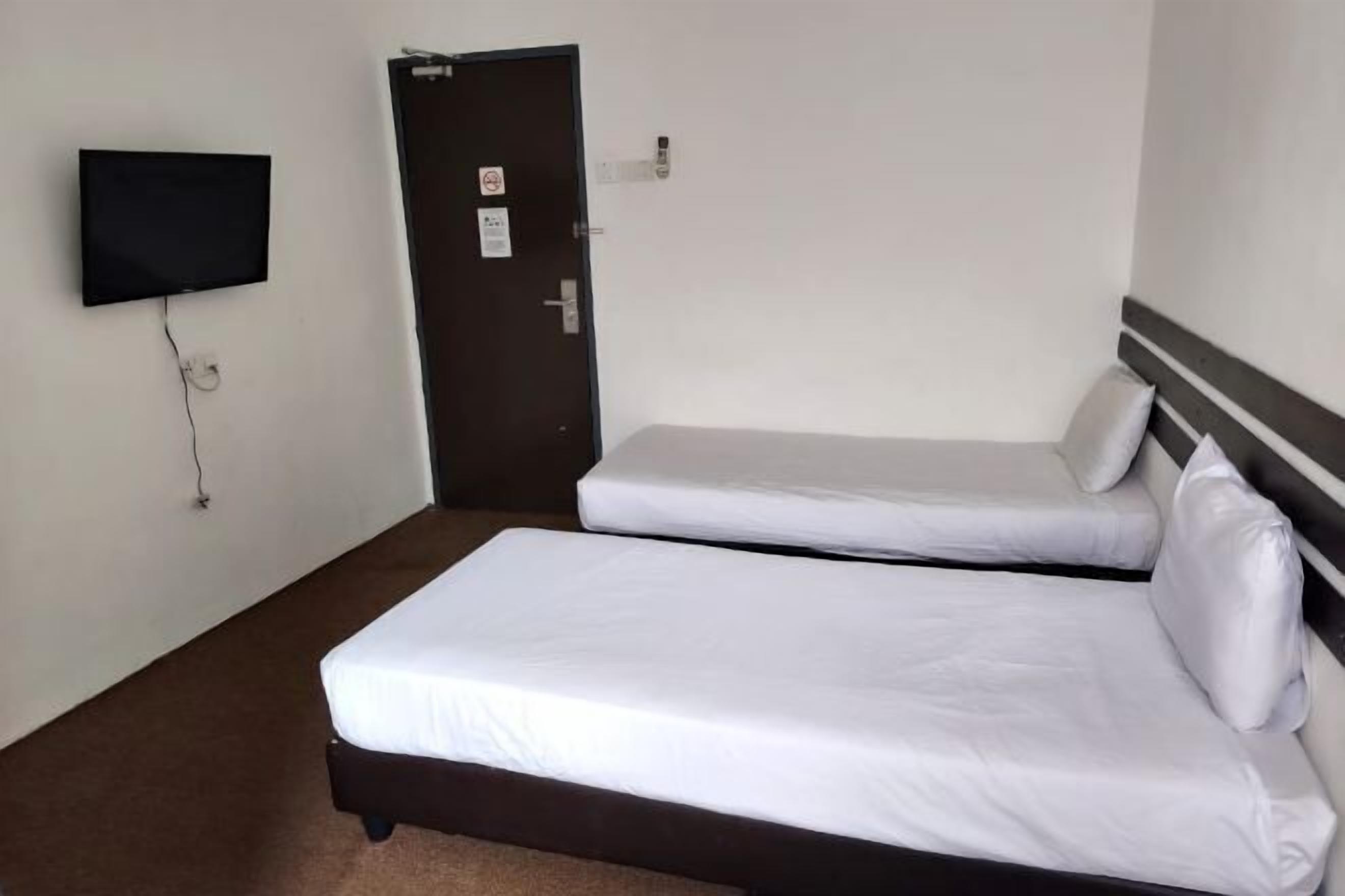 办公桌、熨斗/熨板、免费 WiFi