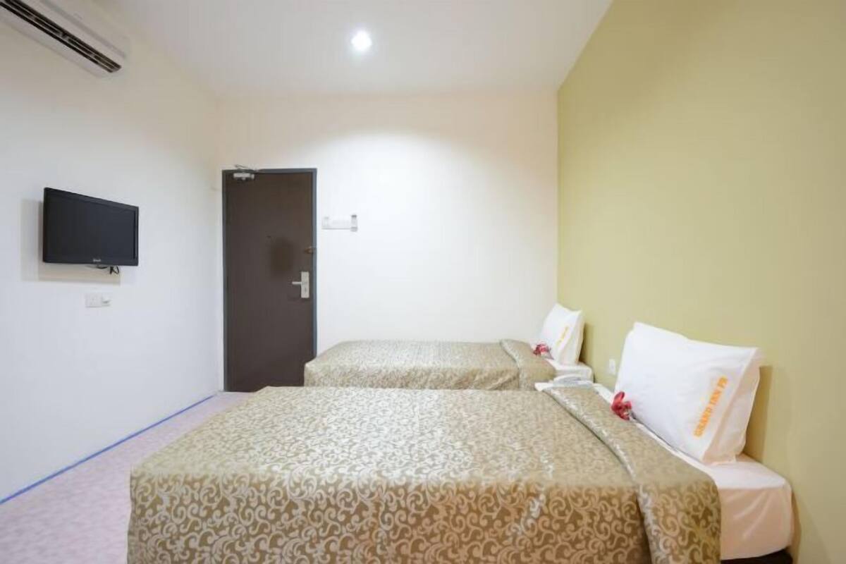 Desk, iron/ironing board (on request), WiFi (free)