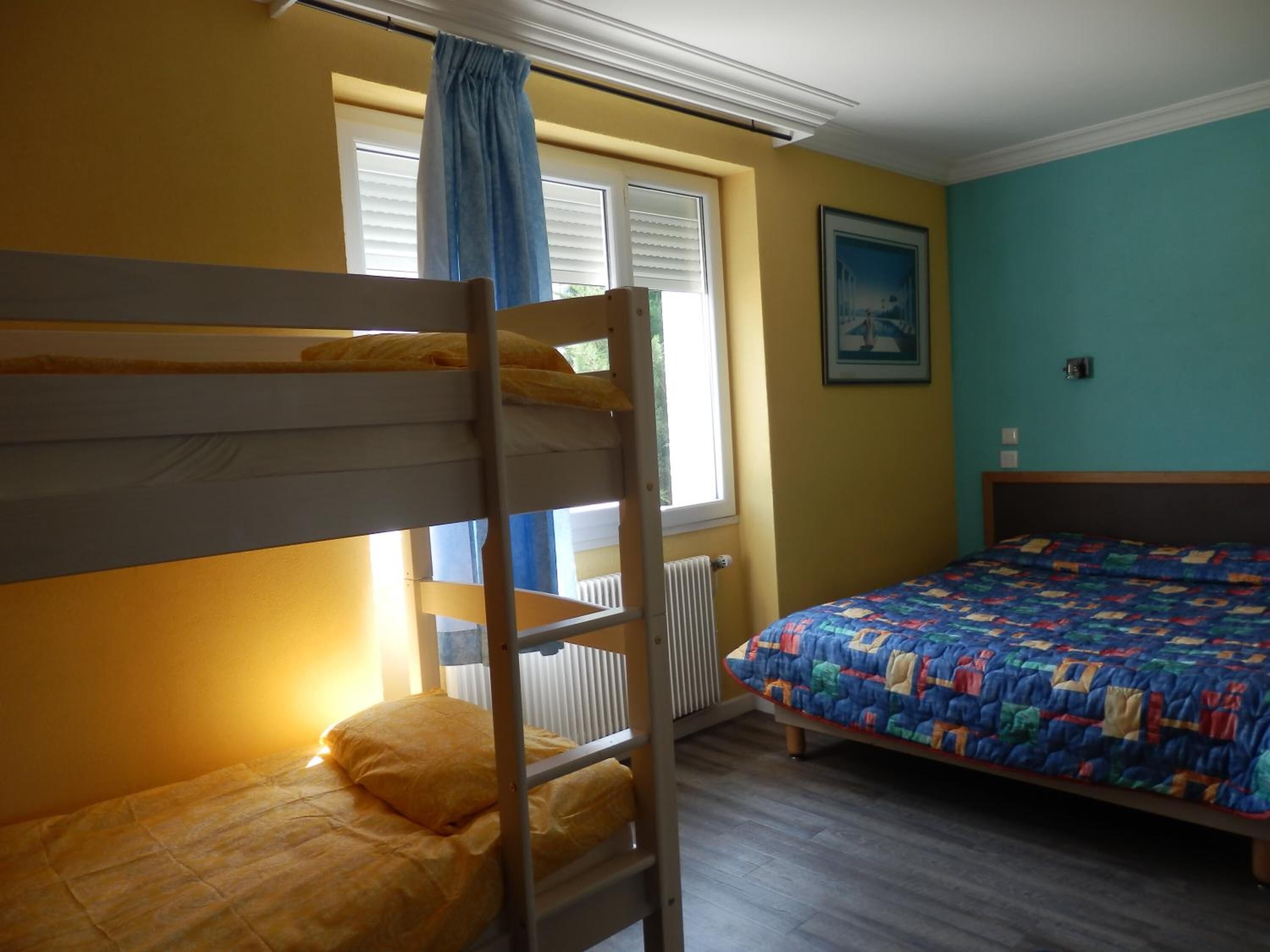 family quadruple room | 1 bedroom, desk, iron/ironing board, free wifi