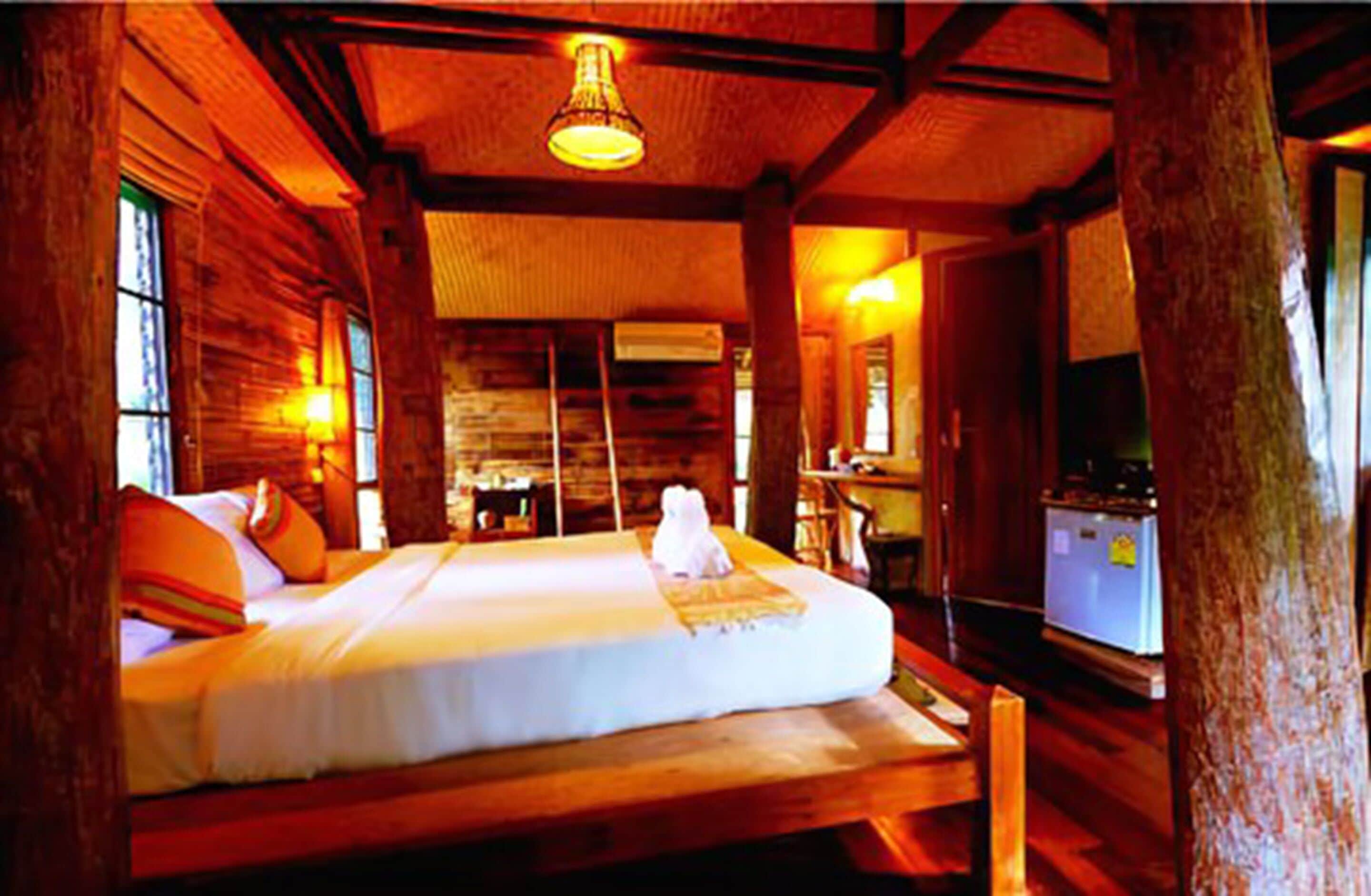 standard room | iron/ironing board, rollaway beds, free wifi, bed sheets