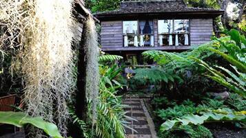 บริเวณภายนอก