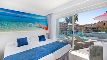 Ropa de cama de alta calidad, minibar, cortinas blackout y wifi gratis