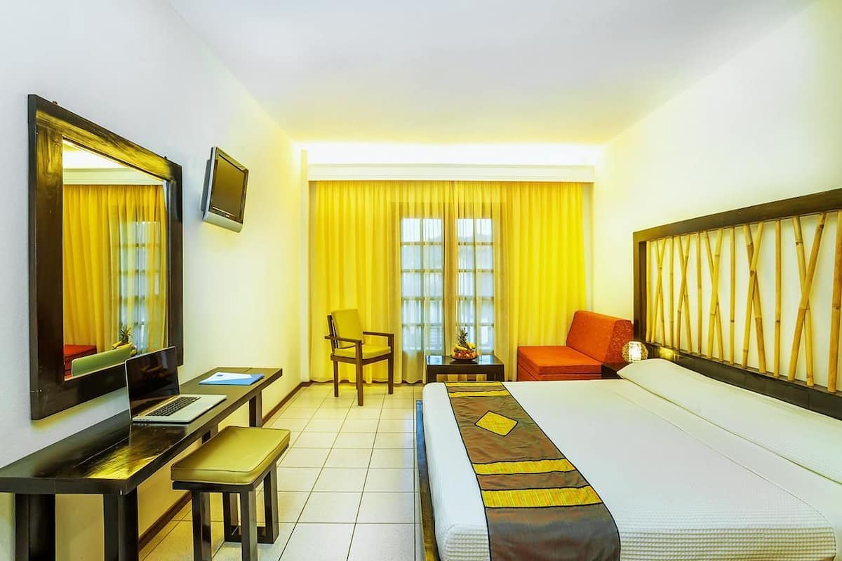 Suite Keluarga, 2 kamar tidur, pemandangan laut | Brankas