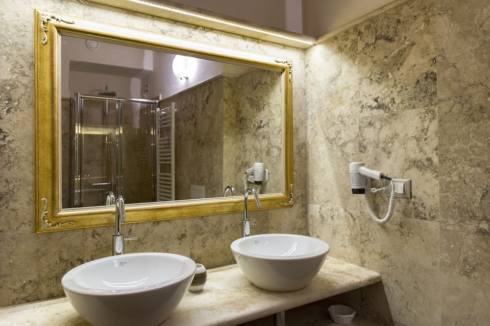 Relais dei Mercanti B&B and Suites - Le Rene