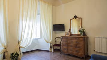 Panoramic Suite, Ensuite, Valley View | Cribs/infant beds, rollaway beds, free WiFi, bed sheets