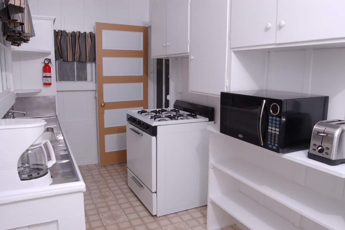 double room (sugar mill cottage) | private kitchen | coffee/tea maker